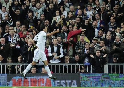 124674633-real-madrid-s-ricardo-carvalho-portugal-celebrate-scored-against-atletico